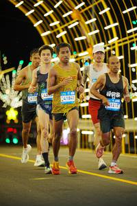 BIB: 415, 41840, 1212
                            <button type="button" onclick="openModal(22807698)" class="btn btn-primary btn-sm float-right btn-popup" data-toggle="modal" data-target=".modal-high-quality">
                        <i class="fas fa-shopping-cart"></i> Add to Cart
                    </button>
                                            <button type="button" onclick="isThisMe(22807698, true)" class="btn btn-success btn-sm float-right btn-popup btn-isme hidden" data-toggle="tooltip" data-placement="bottom" title="นี่คือรูปของคุณใช่ไหม คลิกที่นี่เพื่อเอาเข้าอัลบั้ม">
                        <i class="fas fa-plus"></i> Add to album
                    </button>
                    <button type="button" onclick="isThisMe(22807698, false)" class="btn btn-warning btn-sm float-right btn-popup btn-isnotme hidden">
                        <i class="fas fa-ban"></i> Remove from album
                    </button>